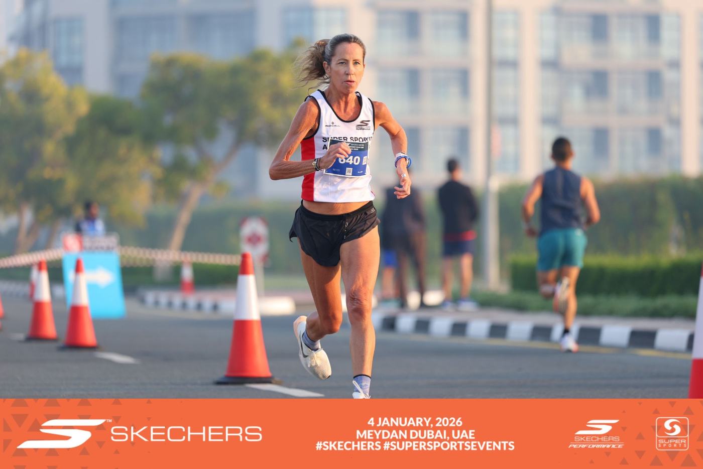 Katy McLeod pushing through the closing kilometres